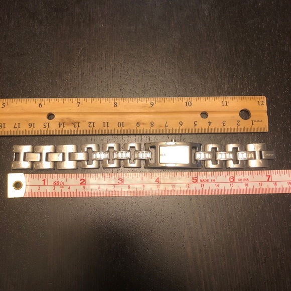 DKNY women's watch - Picture 8 of 8